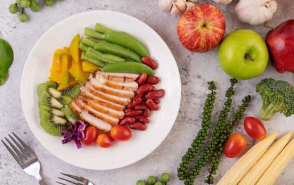 Clean Eating: Gaya Hidup Sehat dengan Makanan Alami dan Minim Proses