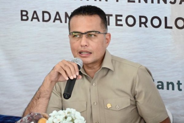Soroti Keterlambatan Penerbangan, Ijeck Dorong Pemerintah Terapkan Sanksi Tegas