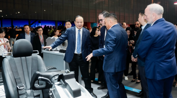 Gelombang Teknologi Baru Dimulai di Munich: Debut CATL Bedrock Chassis di IAA