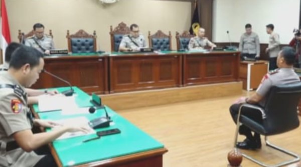 Kompol K Jalani Sidang Etika Kasus Rantis Brimob Tabrak Ojol