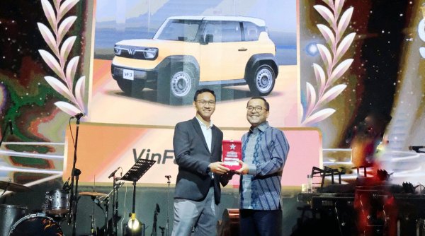 VinFast VF 3 Dinobatkan Sebagai 'Mobil Listrik Pendatang Baru Terbaik' di Indonesia