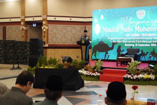 Pangdam III/Slw Hadiri Peringatan Maulid Nabi Muhammad SAW 1447 H