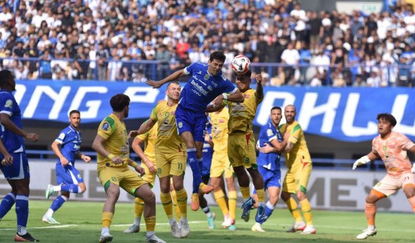 Bek Anyar Persib Federico Barba Incar Tiga Poin di Laga Perdana Grup G