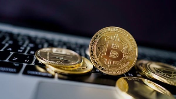 Harga Kripto Hari Ini, Sabtu 10 Januari 2026: Bitcoin Turun ke Level USD 90.542