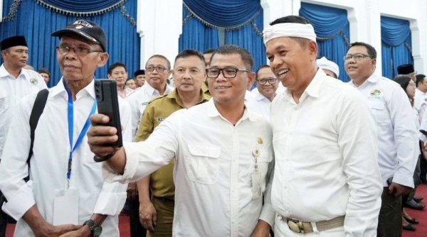 Jabar Targetkan Elektrifikasi dan Konektivitas Internet Merata Tahun Depan