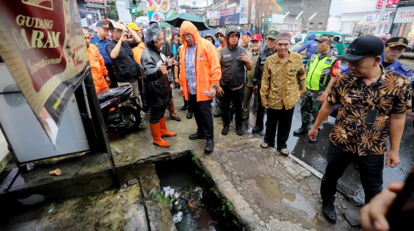 Siskamling Siaga Bencana ke-25, Farhan Ajak Warga Sukamulya Perkuat Kepedulian Lingkungan