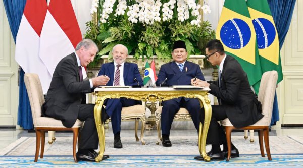 PLN dan J&F S.A Brasil Teken MoU di Depan Dua Presiden, Sepakat Kembangkan PLTA di Indonesia