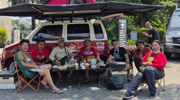 Gajah Kemping Hadir di Acara Outfest 2025