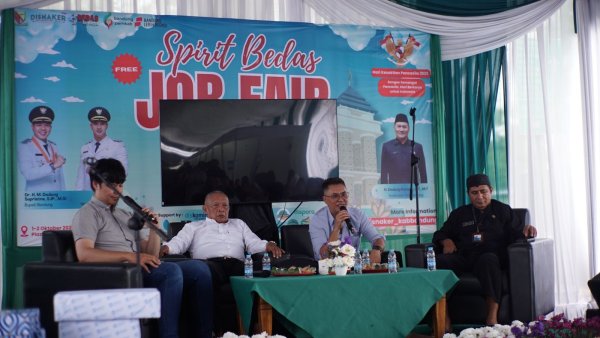 Antusias Para Pencari Kerja Padati Job Fair Spirit Bedas 2025 di Soreang