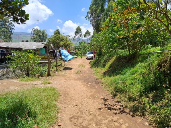 Kang DS Tuntaskan Pembangunan Jalan Desa Sukamanah dari Dana Panas Bumi