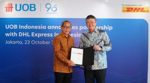 DHL Express dan UOB Indonesia Bersinergi Kurangi Emisi Gas Rumah Kaca Melalui Layanan GoGreen Plus