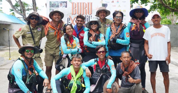 Nia Anjelina: Pulau Buru Ajari Kami Arti Kagum, Lelah, dan Cinta kepada Alam