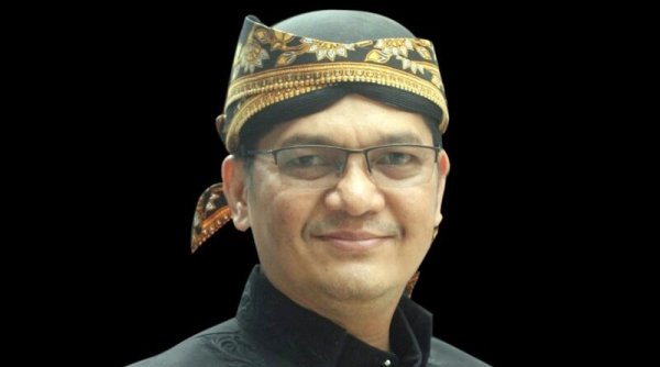 Jejak Spiritualitas dalam Puisi Karya Kidalang Wawan Ajen
