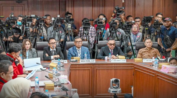 Putusan MKD DPR: Nafa Urbach, Eko Patrio, dan Ahmad Sahron Melanggar Etik, Adies Kadir dan Uya Kuya Dibebaskan