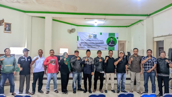 Reses Pertama Anggota DPRD F-PKB Kabupaten Bandung di Desa Parungserab