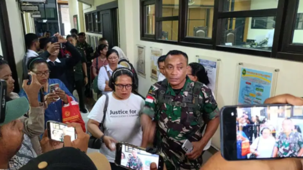 Cari Keadilan untuk Anak, Ayah Prada Lucky Gugat Pimpinan TNI ke PN Kupang