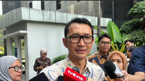 KPK Sita Ratusan Juta Rupiah dalam OTT Kajari Hulu Sungai Utara