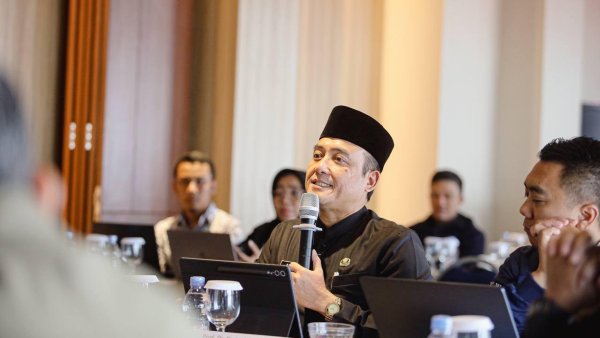 Usai Ditetapkan Tersangka, Wakil Wali Kota Bandung Erwin Tumbang dan Dirawat di RSUD Kiwari