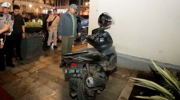 Tertibkan Parkir Liar, Wali Kota Bandung Turun Tangan