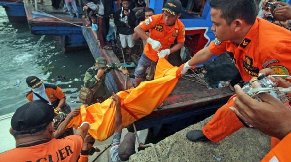 Operasi SAR Hari Ketiga KM Putri Sakinah: Satu Korban Ditemukan Meninggal, Tiga Masih Dicari