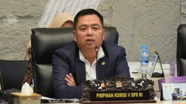 DPR RI Minta Tarif Tol Tidak Naik Jelang Nataru 2025-2026