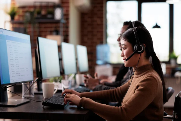 Mengalami Kendala di Jalan Tol? Berikut Call Center yang Siap Melayani