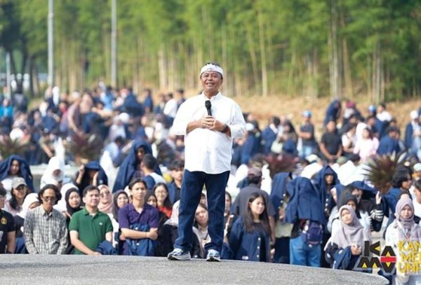 Sekda Jabar Berpesan KKN Mahasiswa Harus Beri Dampak Nyata di Masyarakat