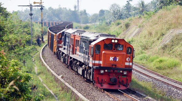 Nataru 2025/2026, KAI Angkut 2,7 Juta Ton Batu Bara