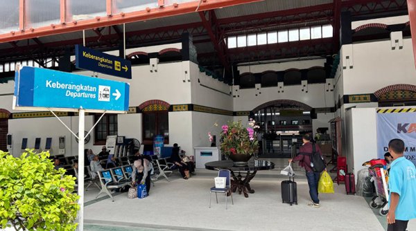 Boarding Gate Stasiun Semarang Tawang Dipusatkan di Sisi Barat