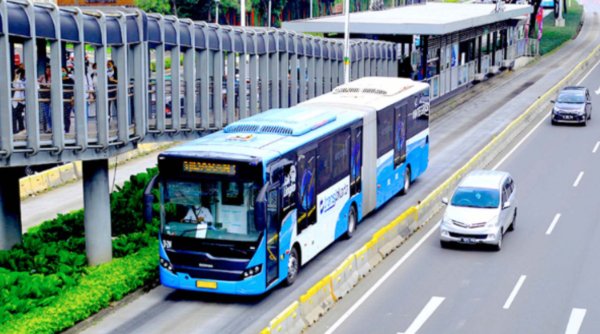 Banjir Landa Jakarta, Ini Daftar Layanan Transportasi yang Terdampak