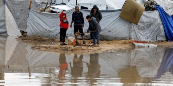 Hujan Musim Dingin Ungkap Rapuhnya Hunian Warga Gaza, Enam Orang Tewas