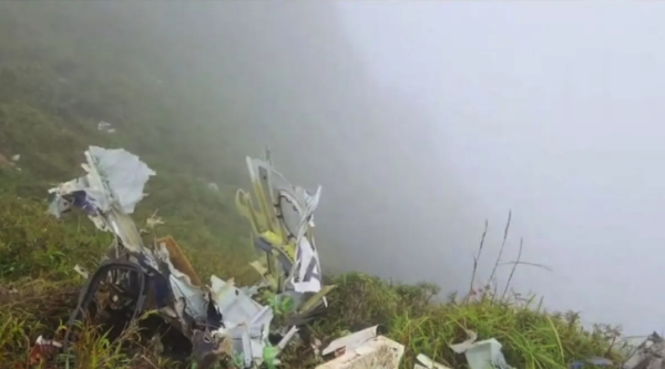 Basarnas Temukan Pesawat ATR 42-500 di Puncak Bukit Bulusaraung