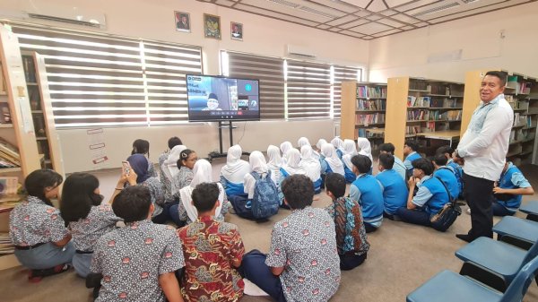 SMP PCI Baleendah Gandeng SIS Wujudkan Siswa Berwawasan Internasional