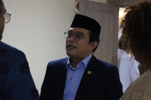Tolak Pilkada DPRD, Penrad Siagian Ingatkan DPR RI Jangan Rampas Kedaulatan Rakyat