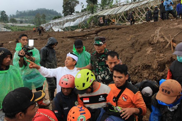 Dedi Mulyadi: Masyarakat di Lokasi Longsor Kabupaten Bandung Barat akan Direlokasi