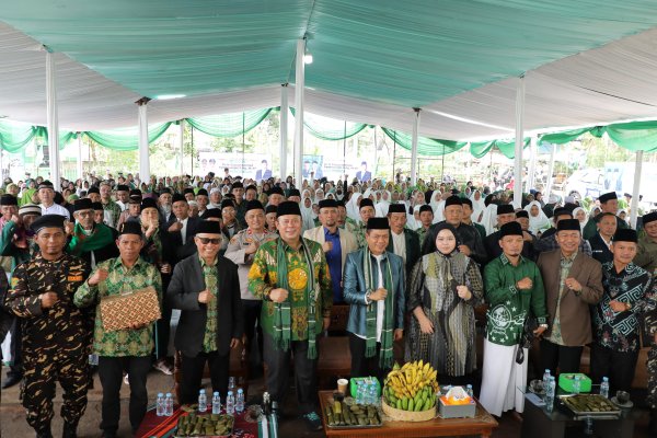 Wakil Ketua DPR RI dan Bupati Bandung Apresiasi Kiprah Humaira di Tengah Masyarakat