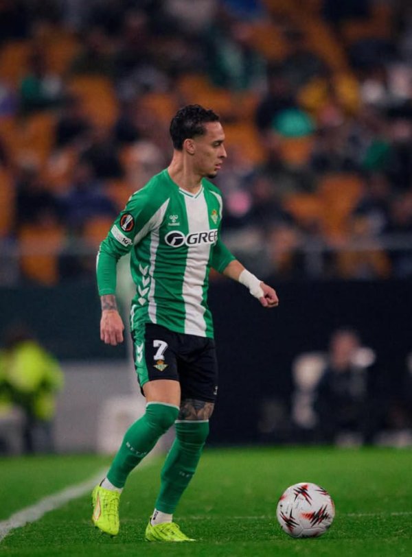 Antony Jadi Mimpi Buruk Feyenoord, Real Betis Kunci Tiket 16 Besar Liga Europa