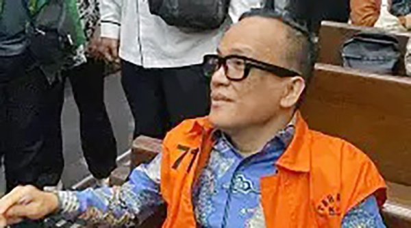 Sidang Noel Melebar ke Isu Politik: Peringatan untuk Menteri, Sindiran ke KPK