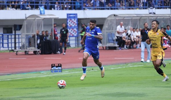 Berguinho Pencetak Assist Terbanyak Persib