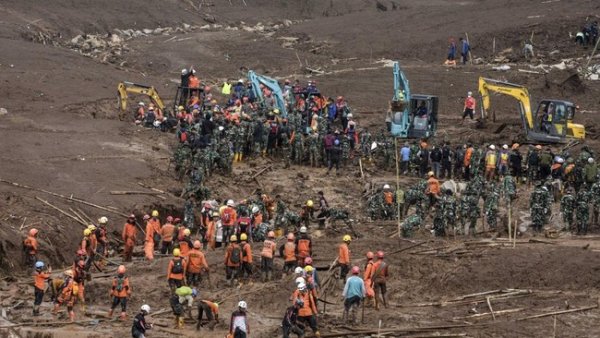 Duka Cisarua: 50 Kantong Jenazah, Tim DVI Terus Bekerja Mengungkap Identitas