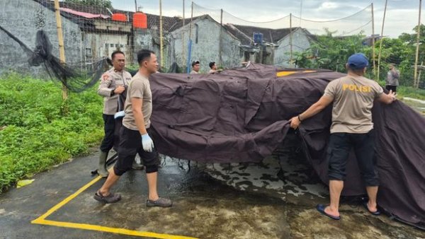 Banjir Rendam Permukiman Kibin, Polisi Buka Dapur Umum di Tengah Tragedi Terputusnya Aktivitas Warga