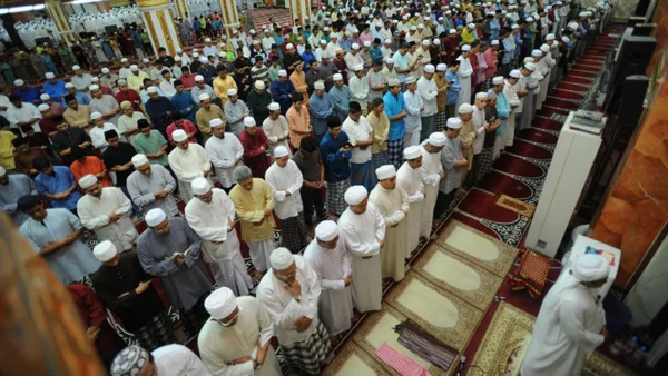 Jadwal Sholat DKI Jakarta 5 Mei 2026: Waktu Lengkap & Tips Ibadah