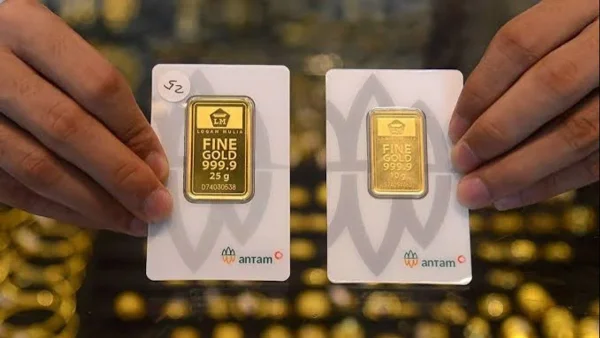 Harga Emas Antam, Senin 16 Februari 2026: Turun Rp14.000