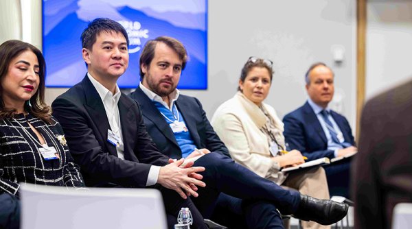 DANA Tekankan Kepercayaan dan Tata Kelola di Ekonomi Digital Global