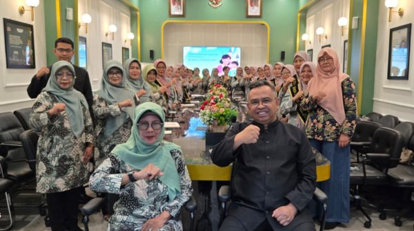 Dispusip Kabupaten Bandung Bekali Bunda Literasi RW Jelekong dengan Program Kerja Strategis