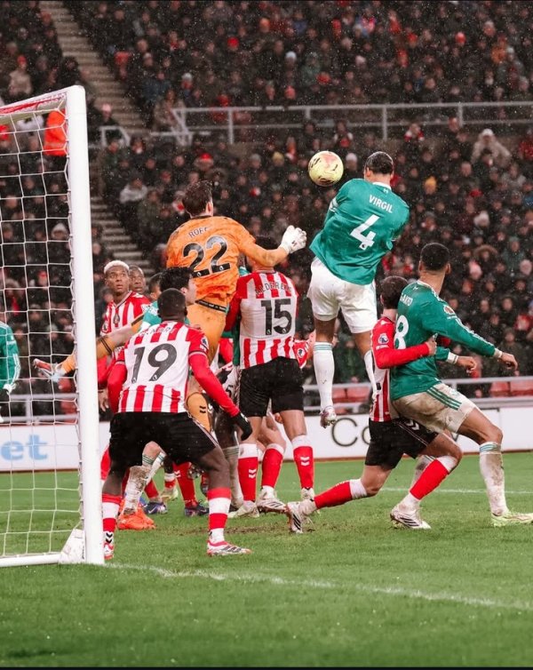 Menang di Tengah Korban: Liverpool Pulang dari Stadium of Light dengan Tiga Poin dan Satu Kekhawatiran Baru