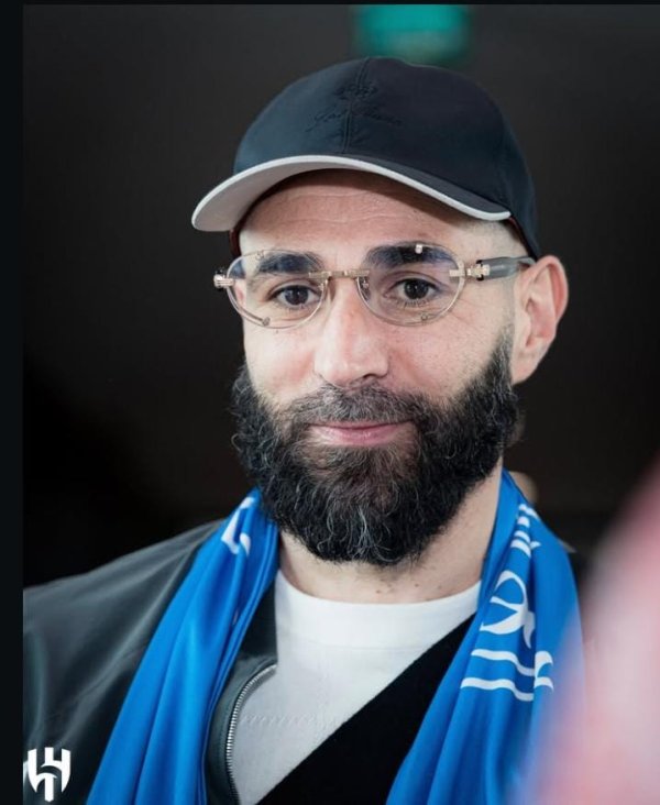 Benzema Bocorkan “Pesan Provokatif” ke Ronaldo Setelah Gabung Al Hilal, Ini Isinya!