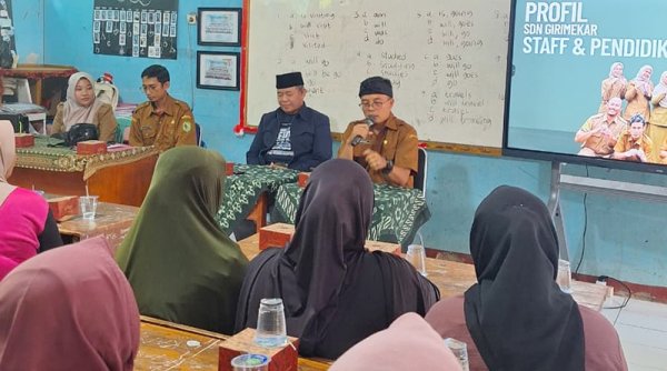 Gema Program Karakter SDN Girimekar, Bangun Teladan Sejak Pagi
