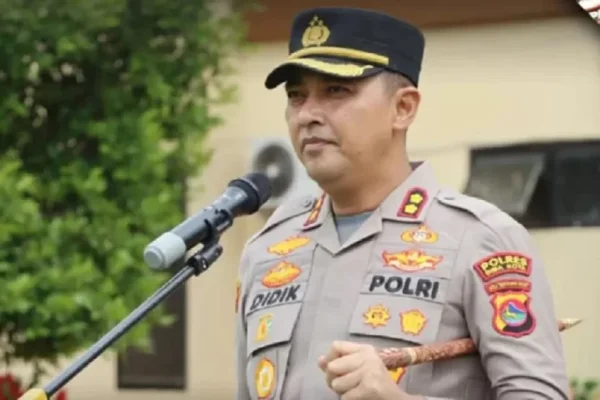 Dipecat dan Ditahan di Hari yang Sama, Nasib Eks Kapolres Bima Berakhir di Balik Jeruji