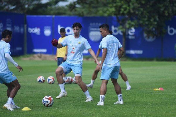 Pangeran Biru Diperkuat Dedi Kusnandar dan Dion Markx Jelang Liga & AFC